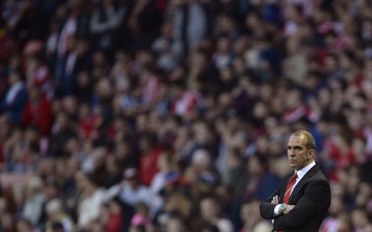 Съндърланд измъкна важна точка от Стоук с човек по-малко