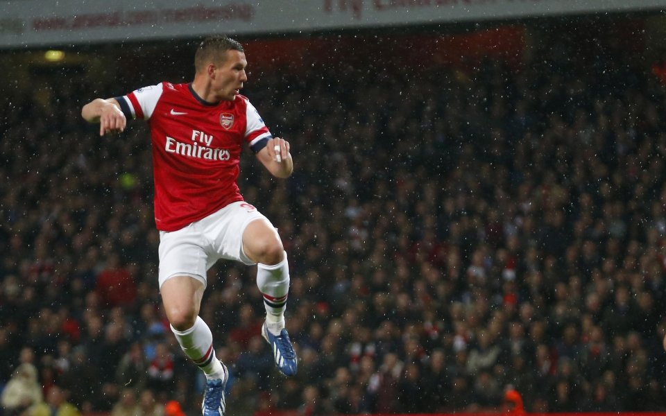 Подолски: Нямам причина да напускам Арсенал, но трансфер в Юве е „възможен“