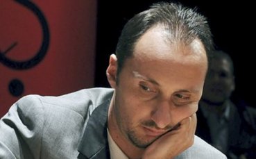 Топалов влиза като лидер в Лондон