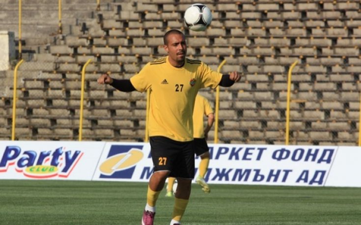 Ботев освобождава Перейра, Вандер се връща в отбора