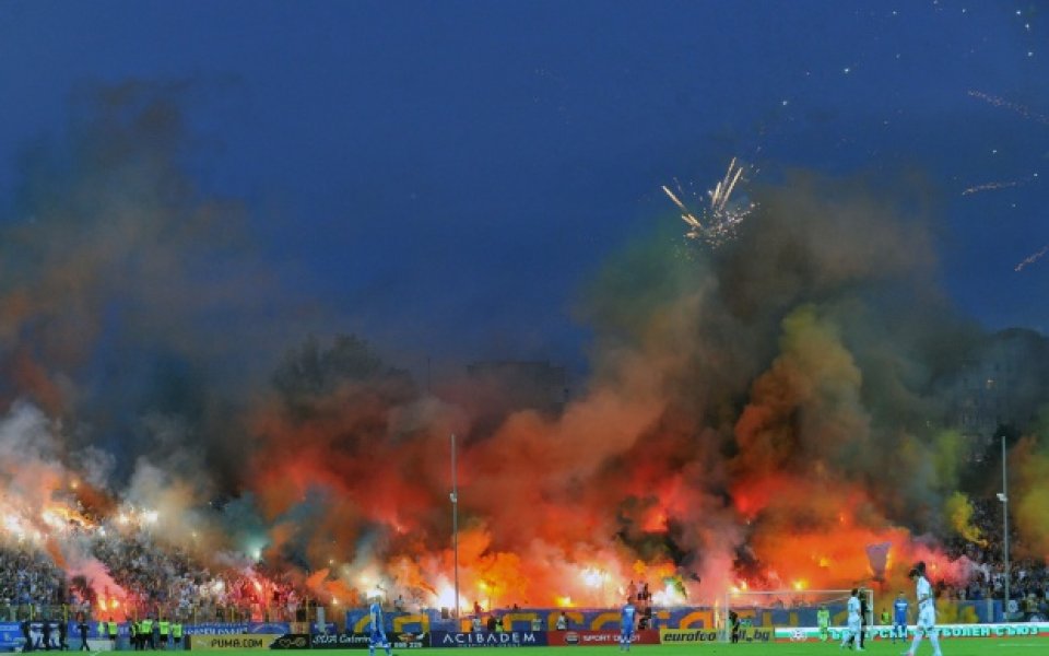 ВИДЕО: Играчите на Левски със специален призив към феновете
