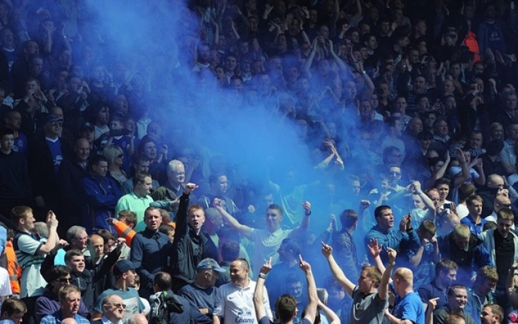 Близо 18 хиляди фена на Евертън с петиция срещу новата клубна емблема