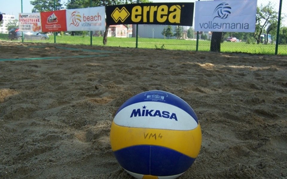 Мартин Стоев и Краси Гайдарски влизат като плажна двойка в Beach Volley Mania 2013
