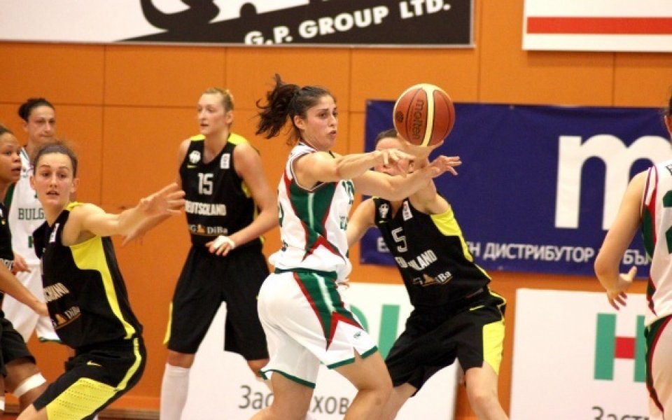 Силна първа част стигна на България да победи Гърция