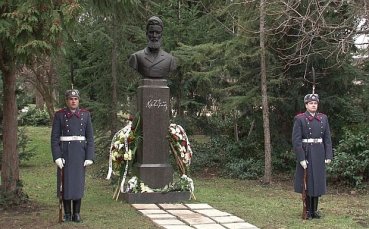Почитаме паметта на Христо Ботев