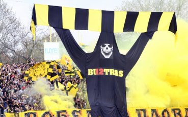 Dееp Purple изнесе рок-шоу в чест на Ботев