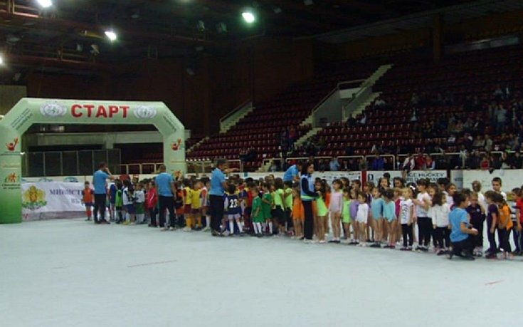 Над 100 купи и 1200 медала раздадоха на детски спортен празник в София