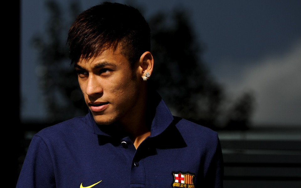 ВИДЕО АНКЕТА: Най-добрите финтове на Неймар