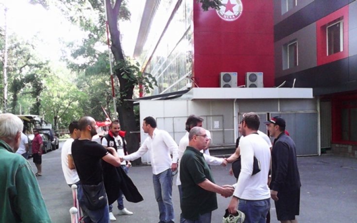 ЦСКА стартира с една дузина футболисти и един нов