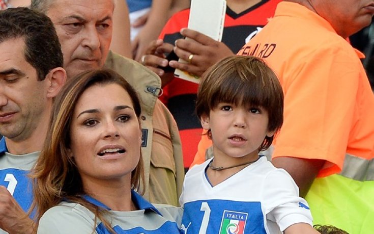 СНИМКИ: Нежната подкрепа за Италия от трибуните