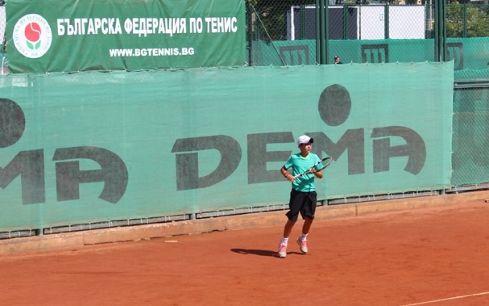 Йовчев и Андреев на четвъртфинал на  на Държавното първенство по тенис