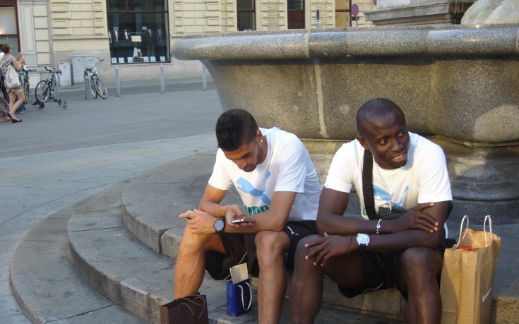 СНИМКИ: Сините спазиха традицията и посетиха Виена