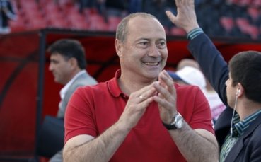 Велев: Надявам се с новите лица да изглеждаме още по-добре