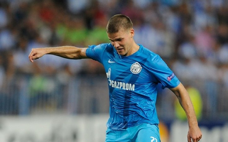 Игор Денисов смени Зенит с Анжи