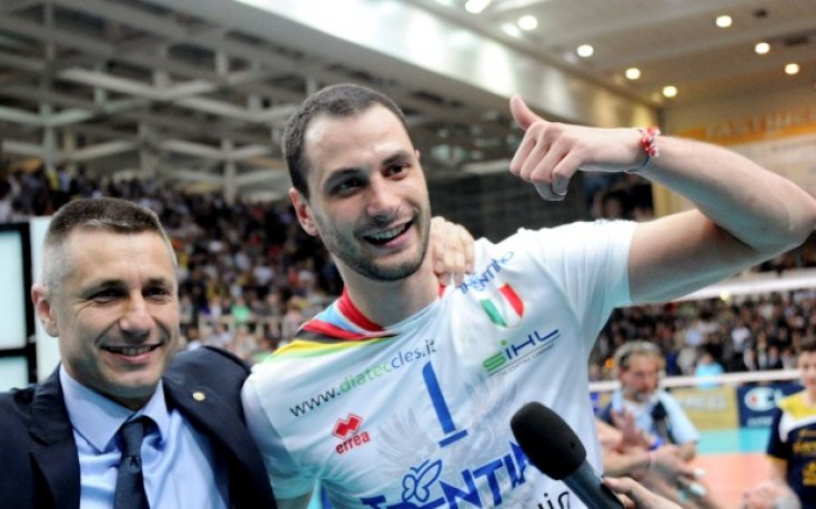 Казийски и Хуанторена са вече в Анкара