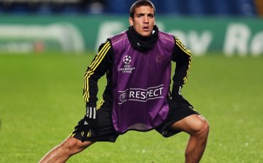 Валенсия избавя испанец от изгнание при Моуриньо