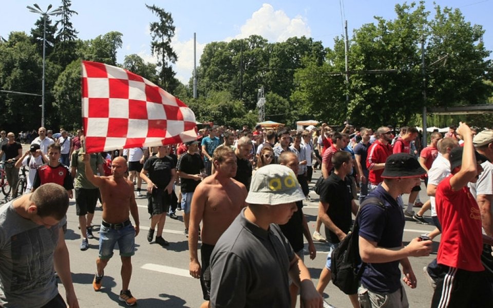 Феновете на ЦСКА се събират отново на протест