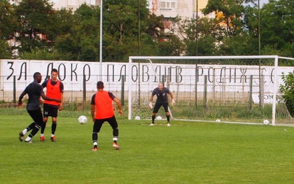Кирил Акалски започна тренировки с Локомотив Пловдив