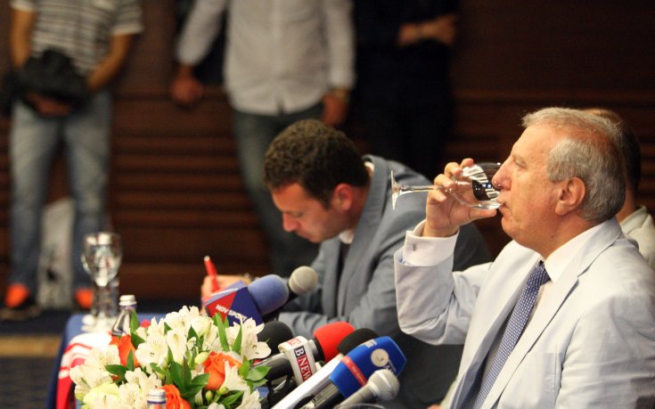 Александър Томов 7 месеца лично е управлявал “Лира Инвестмънс”