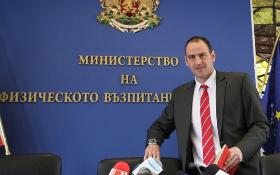 Екс-министър Стойчев: Тренирам и ще се готвя за Евро`2014