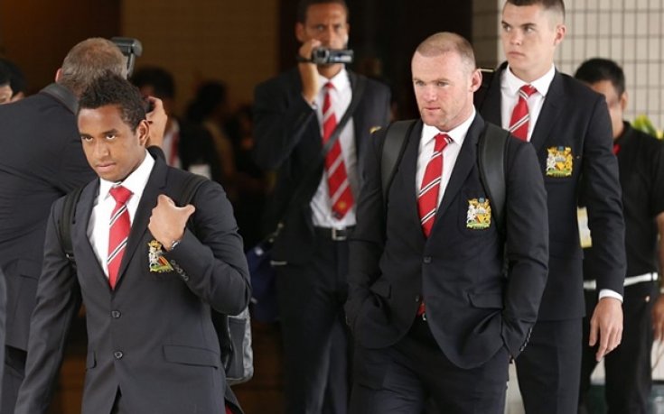 Рууни се завърна в игра при победа над Бетис