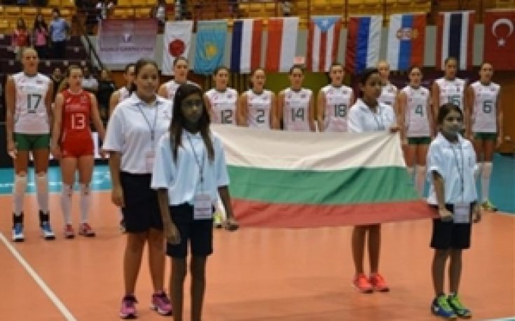 Михаил Миков с поздравителен адрес до волейболните националки