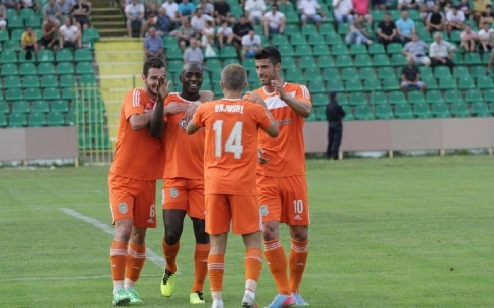 Литекс вече с над 1000 гола в А група, Ваюши и Десподов влязоха в клубната история