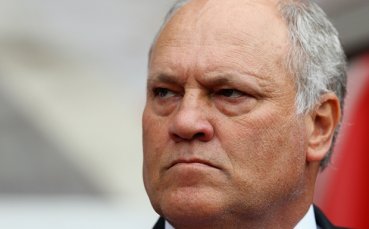 Йол доволен от трансферите, но търси още един или двама нови