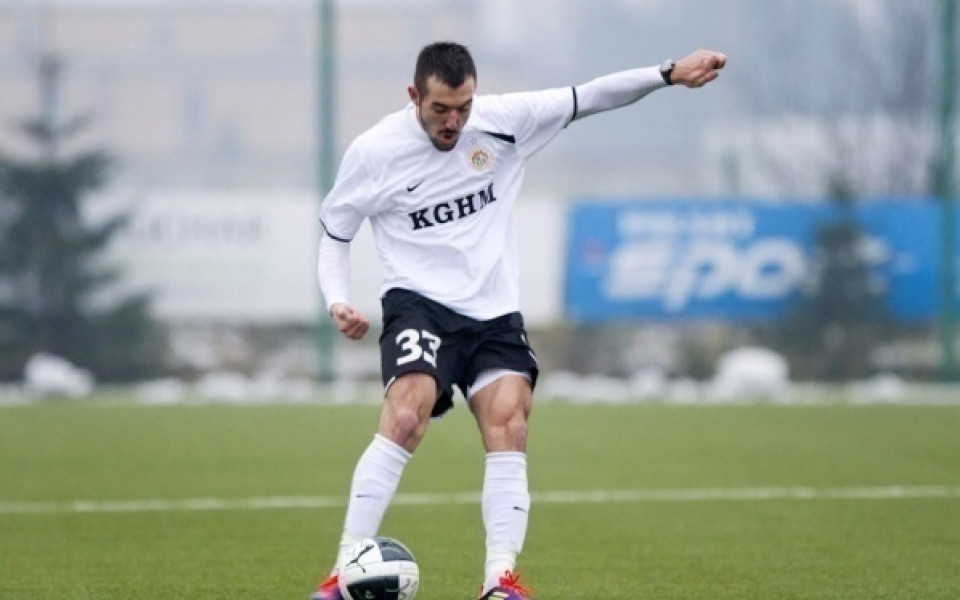 Павел Виданов поигра 25 минути при загуба на Заглебие