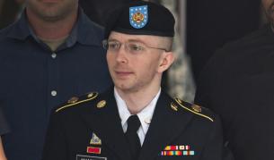 Информаторът на „Уикилийкс“ вече не е Брадли, а Челси