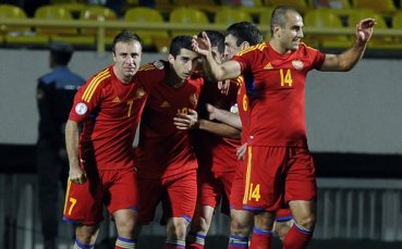 Армения излиза с трима „местни“ срещу България