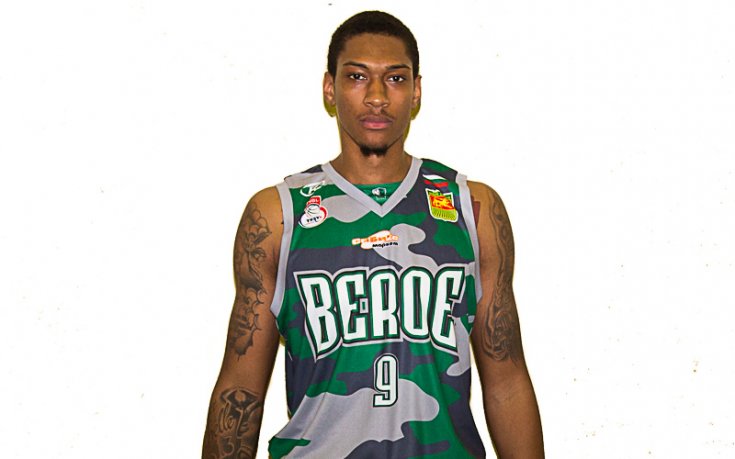 Баскетболният Берое шашна с нови екипи