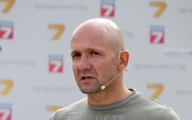 Официално: Милен Радуканов смени Асен Букарев начело на Славия