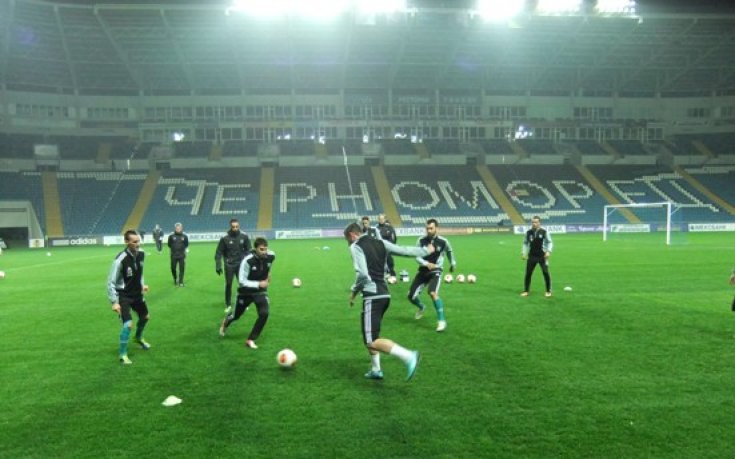 СНИМКИ: Лудогорец тества стадион Черноморец