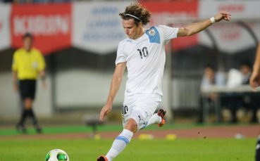 Форлан: Няма да се отказвам от футбола