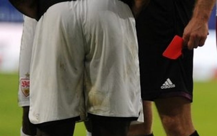 Съдия се би с играчи на мач от елитната дивизия на Кувейт