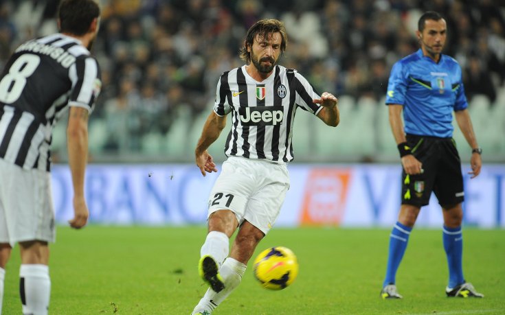 Пирло задмина Дел Пиеро по голове от преки свободни удари в Серия А