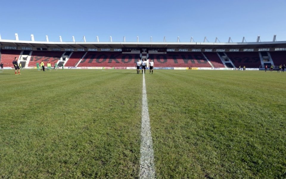 Локо Сф – Славия само рано в делнични дни