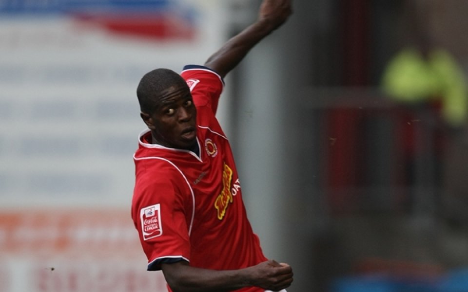 Локо Сф се сдоби с централен нападател