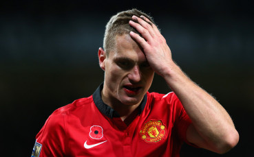 Неманя Видич откаран в местна болница с контузия в главата