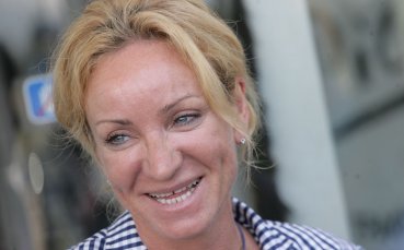 Гроздева с първо място на пневматичен пистолет в София