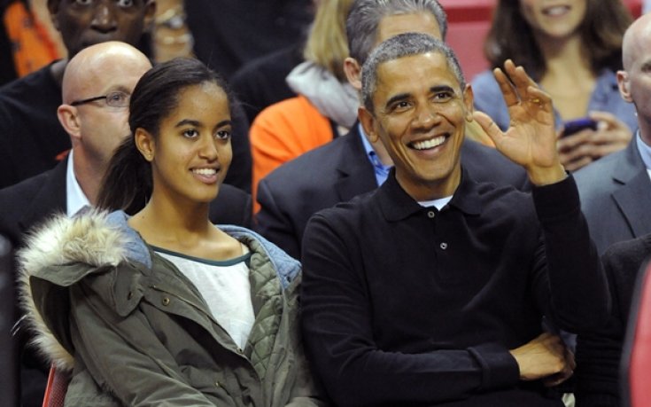 Обама заведе семейството на колежански баскетбол