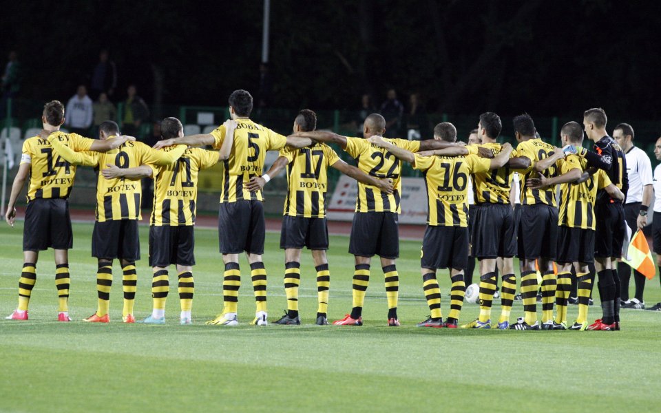 Ботев Пд стартира подготовка за Черноморец