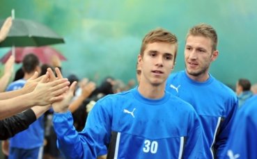 Една дилема в Левски: Антонио Вутов или Кевин Бру?
