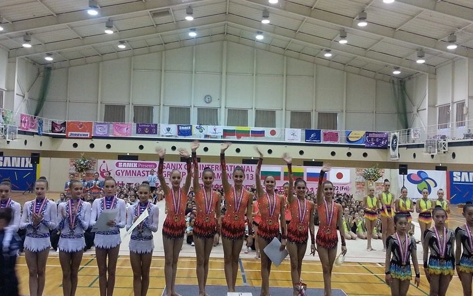 Второ злато за ансамбъла - девойки в Япония