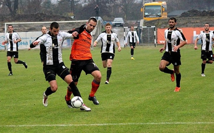 СНИМКИ: На Югозапад  Сливница и Симитли не се победиха, добро съдийство на Николай Йорданов
