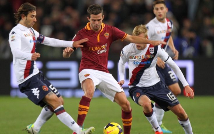 ВИДЕО: Трето поредно реми за Рома, не успя да бие Каляри в Рим