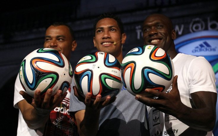 В Бразилия представиха официалната топка за Мондиал 2014