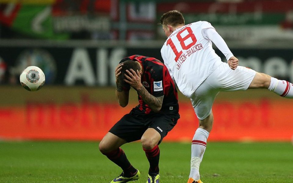 Айнтрахт Франкфурт не успя да вземе победа като домакин в девети пореден мач