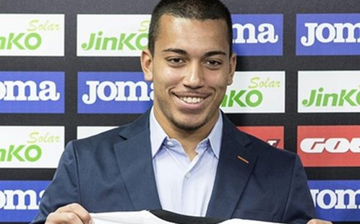 Валенсия представи португалския талант Везо навръх Нова година